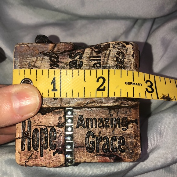 Candle holder cube Cross Jesus 4 sided Peace Strength Love Trust Faith Hope - Picture 7 of 8